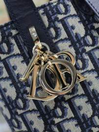 Picture of Dior Handbags _SKUfw239332083fw